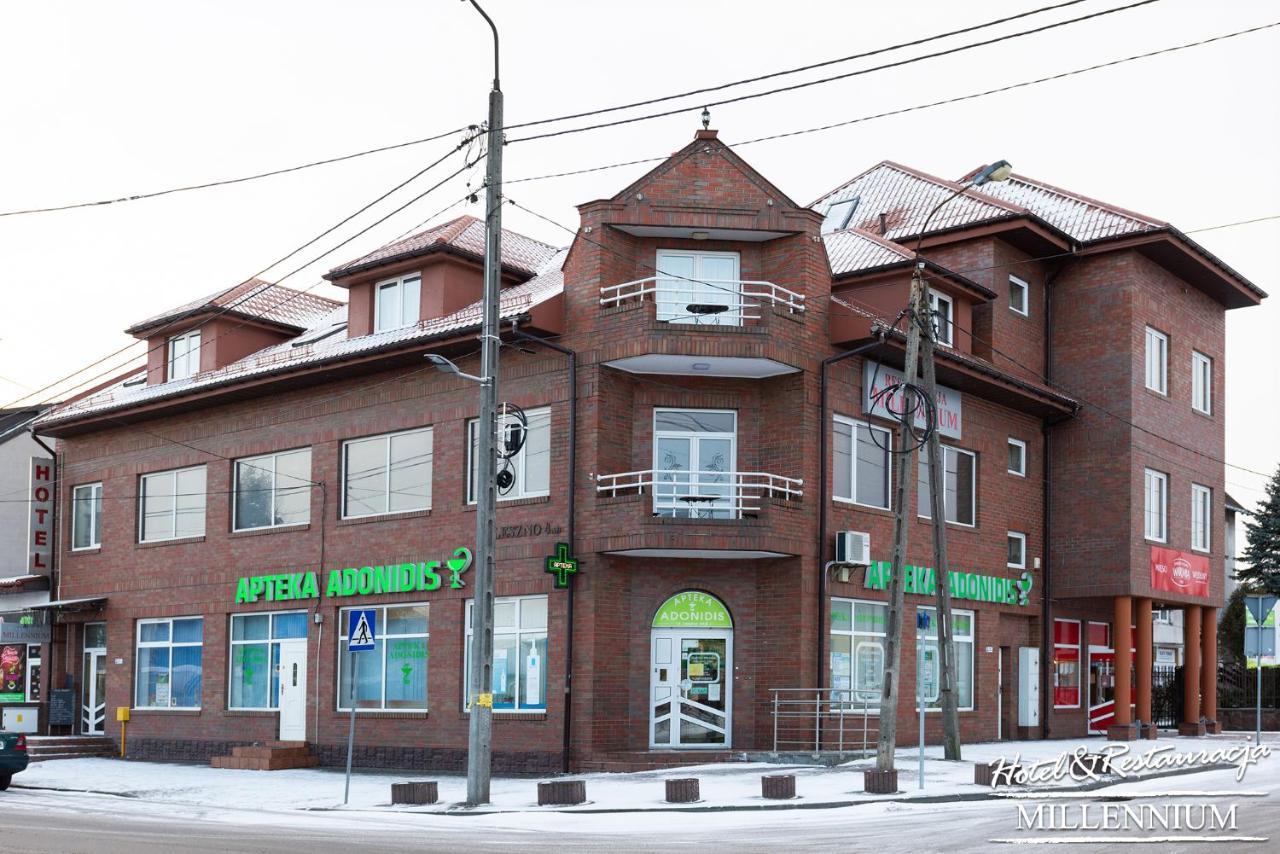 Hotel Millennium Przasnysz Buitenkant foto
