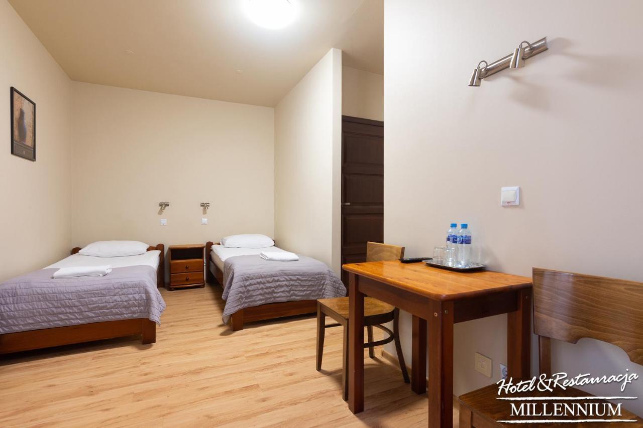 Hotel Millennium Przasnysz Buitenkant foto