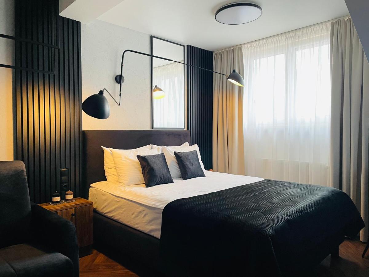 Hotel Millennium Przasnysz Buitenkant foto